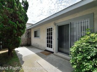 1918 Carnegie Ln APT C, Redondo Beach, CA 90278