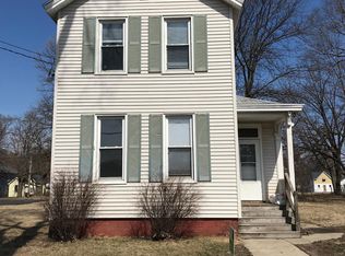 919 W Hurlburt St, Peoria, IL