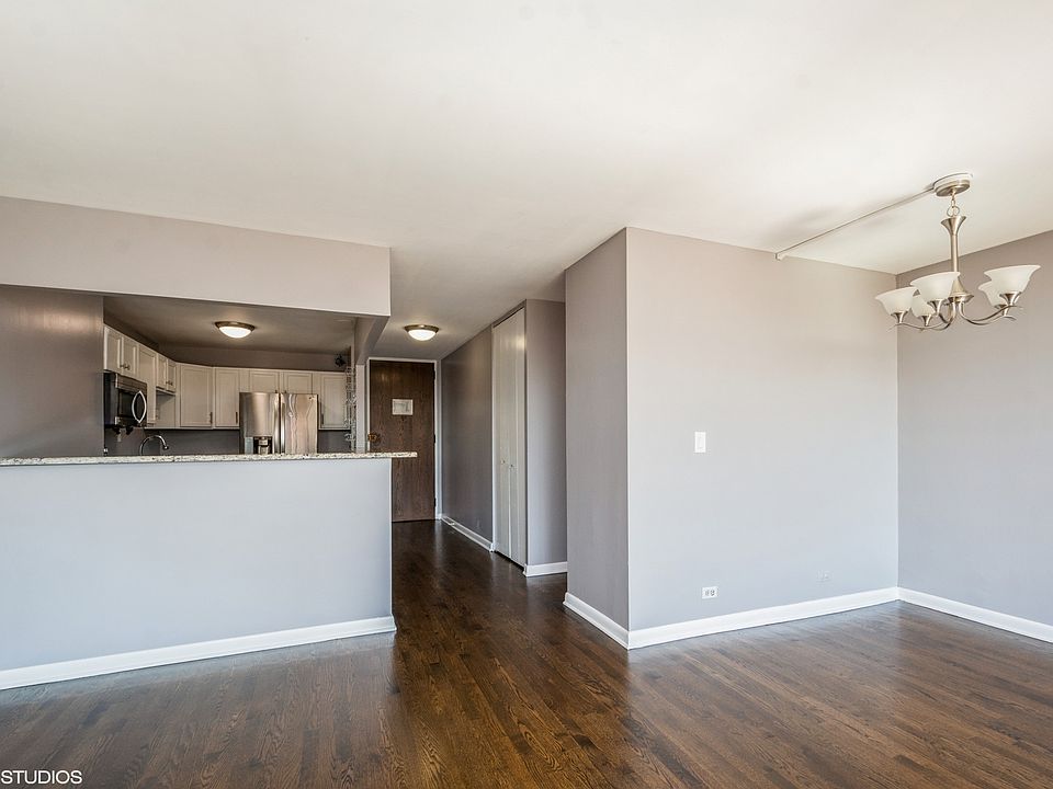 720 W Gordon Terrace Apartments Chicago, IL Zillow