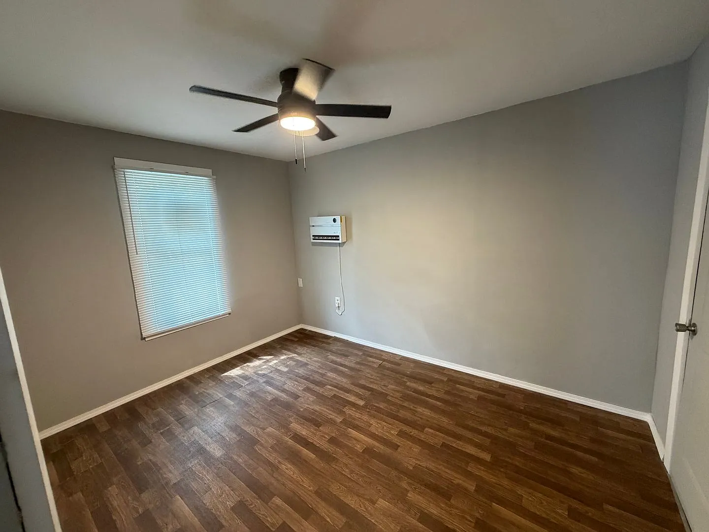 Affordable 2-Bedroom Home Near Downtown Shelbyville! — Photo 4