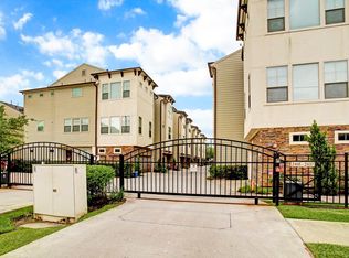 2423 Beall St, Houston, TX 77008