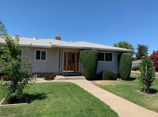 8155 Leafcrest Way, Fair Oaks, CA 95628