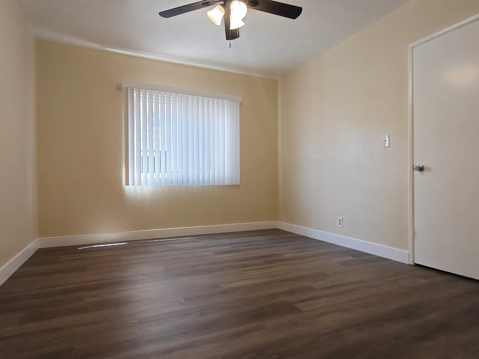 1 bed, 700 sqft, $2,000 — Photo 4