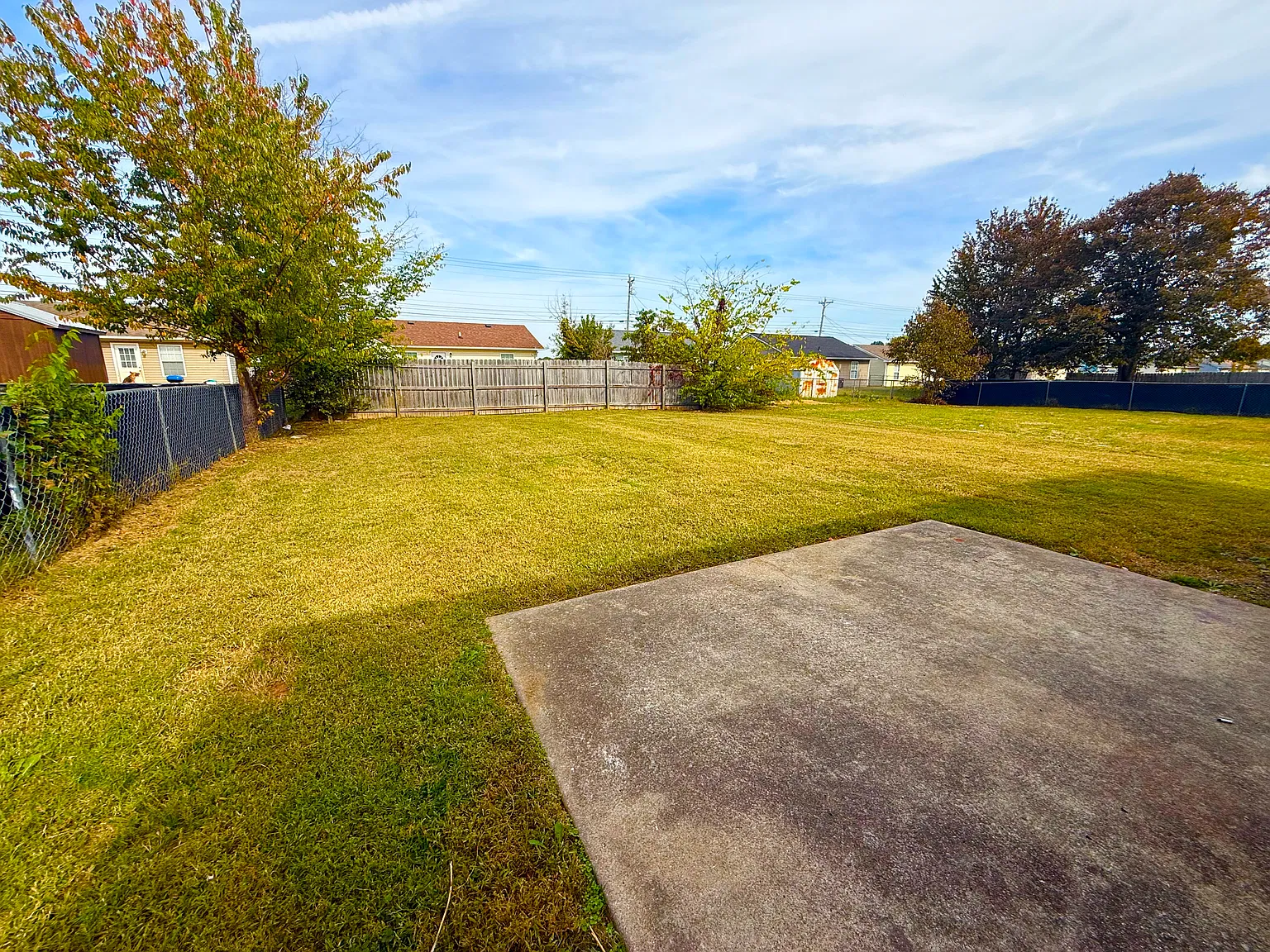 2 bed, 900 sqft, $1,100 — Photo 2