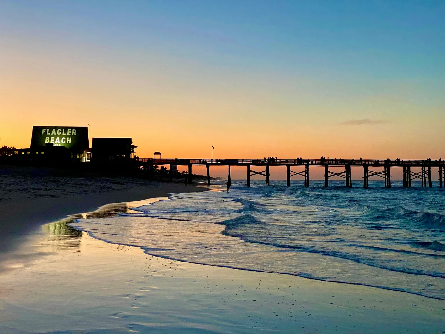 Ocean Village — Photo 4