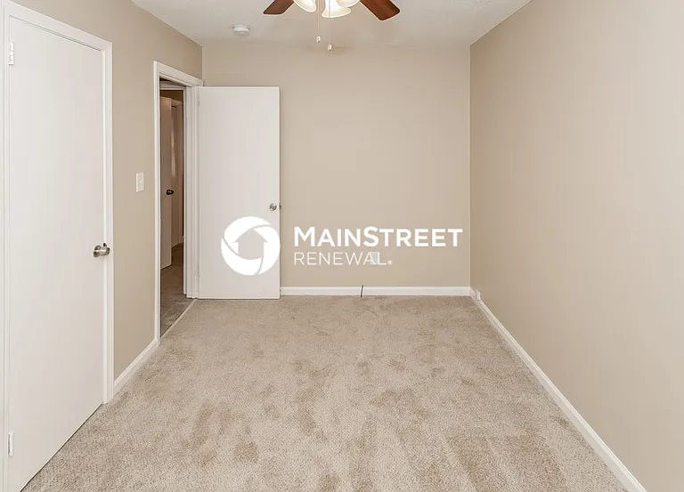 525 Oak Crest Dr — Photo 11