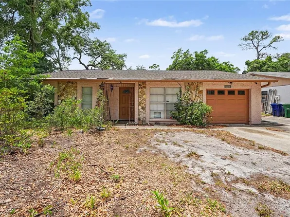 9624 Hidden Oaks Cir, Tampa, FL 33612
