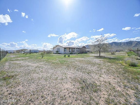 4th image of 10783 W Hilltop Dr