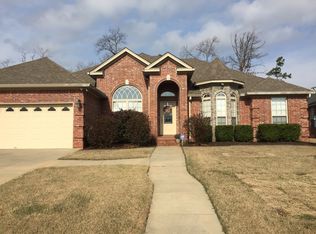 152 Summit Valley Cir, Maumelle, AR 72113