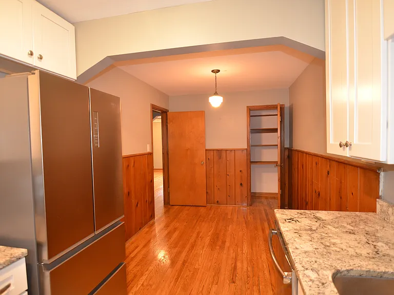 6834 Park Ave — Photo 8