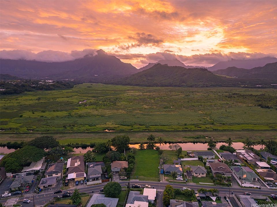1st image of 221 Kihapai St