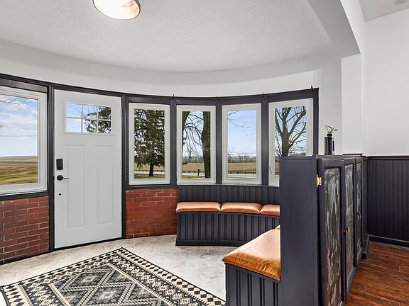 5th image of 4640 Chillicothe Lancaster Rd SW