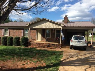 1384 Lucy Dr, Lincolnton, NC 28092