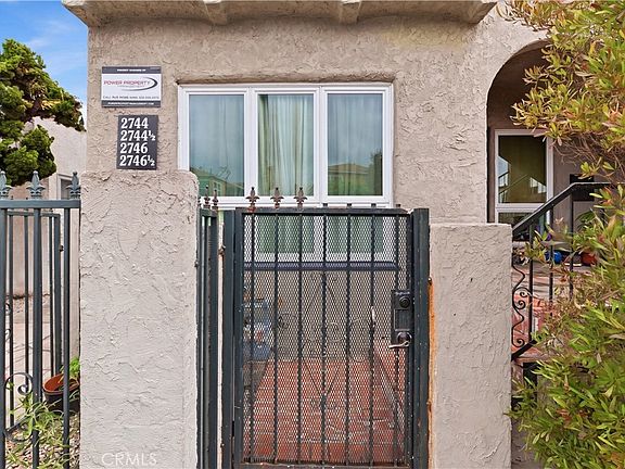 5th image of 2744 S Redondo Blvd