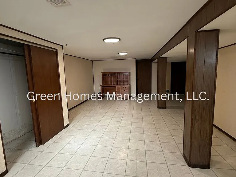 895 Harrison St — Photo 19
