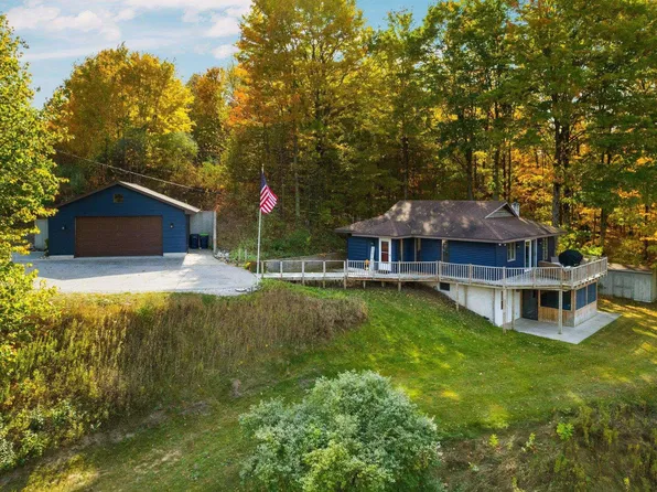 4525 Strait Rd, Traverse City, MI 49685