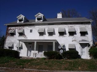 832 W 8th St APT 6, Davenport, IA