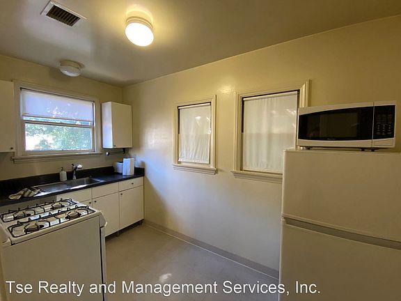 3rd image of 701 Mira Monte Pl #F