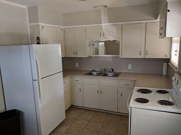 3rd image of 2451 Smu Ave