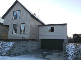 1538 S 11th St, Sheboygan, WI 53081