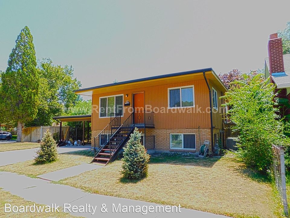 1st image of 384 E Ramona Ave #1