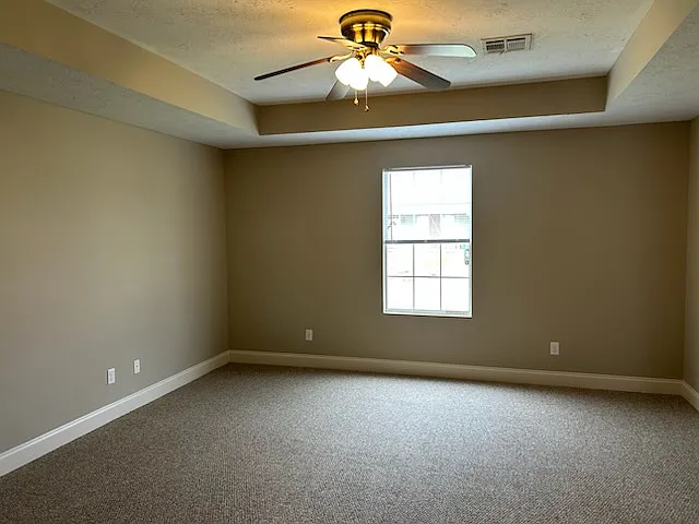 5057 Coopershill Dr — Photo 6
