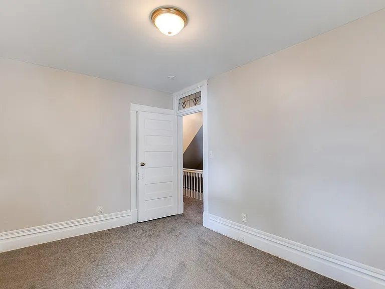 1638 Iglehart — Photo 34