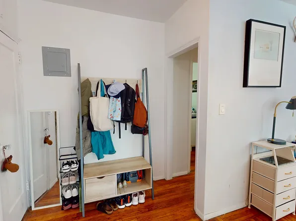 43-10 48th Avenue image 16 of 38