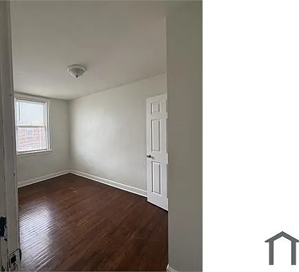 2535 S 75th St — Photo 8
