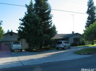 2101 E Zeering Rd, Denair, CA 95316