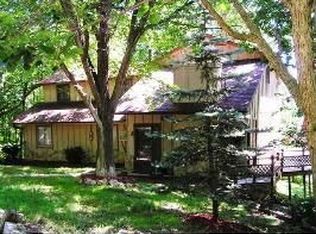 2351 Private Road 1336, Moberly, MO 65270