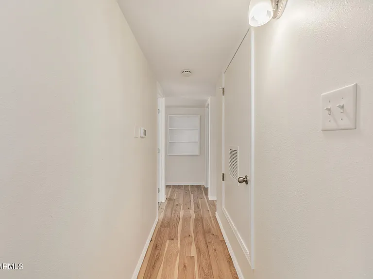 3234 E Friess Dr — Photo 23