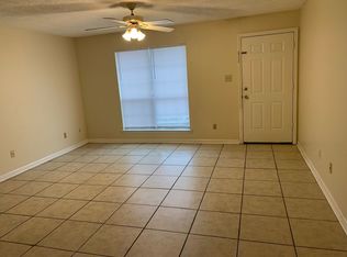 2216 Friar Tuck Ln APT C, Albany, GA 31707