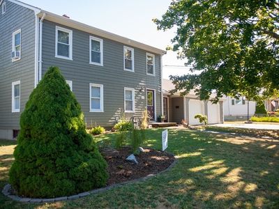 320 Folsom Ave, Somerset, MA, 02726