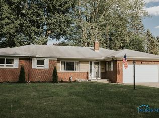 2946 Isha Laye Dr, Toledo, OH 43606