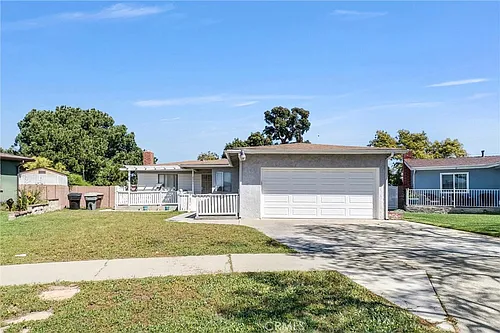 2551 W Rome Ave Photo 1