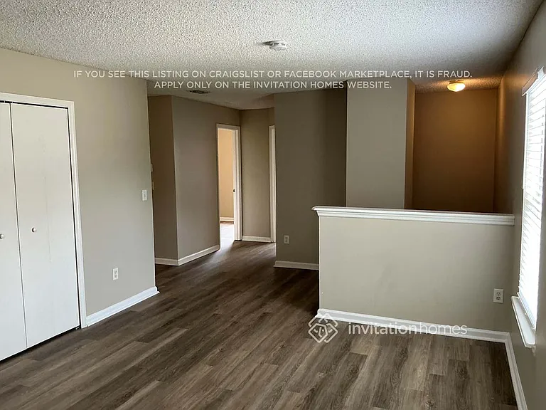 13581 Ashford Wood Ct E — Photo 14