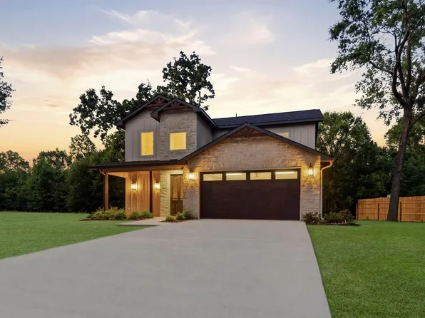 533 Candlelight Ln, Livingston, TX 77351