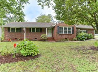 2902 Seaford Rd, Seaford, VA 23696