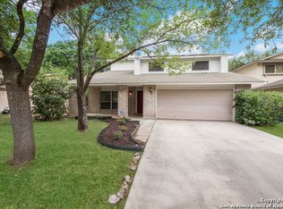 8318 Dawnwood Dr, San Antonio, TX 78250