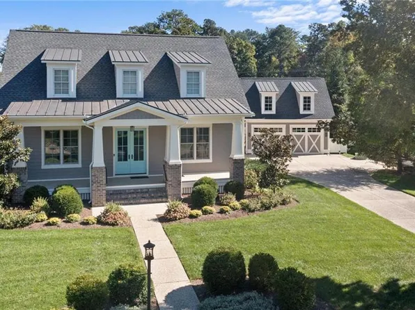 10967 Live Oak Ct, Midlothian, VA 23113