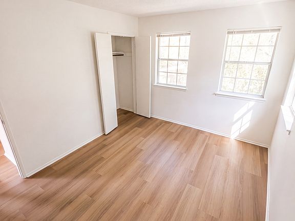4th image of 4717 Don Lorenzo Dr APT 14