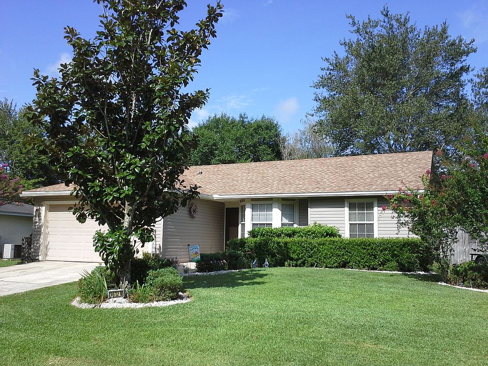 1st image of 1612 Twin Oak Ln