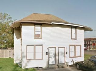 231 N 2nd St, La Porte, TX 77571