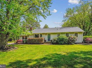 123 N Lake Dr, Stevensville, MD