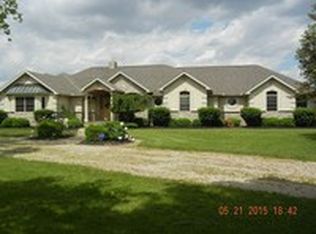 20786 London Rd, Circleville, OH 43113
