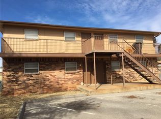 324 N State St, Weatherford, OK 73096