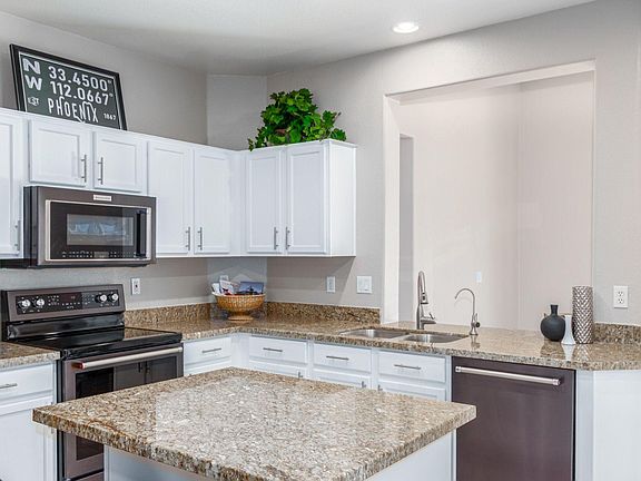 4th image of 40717 N Capital Ct