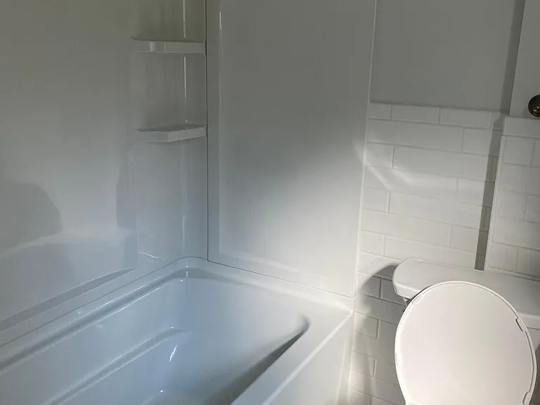 216 Catskill Ave — Photo 9