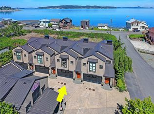 1095 Essex St #3, Mill Creek, WA 98282